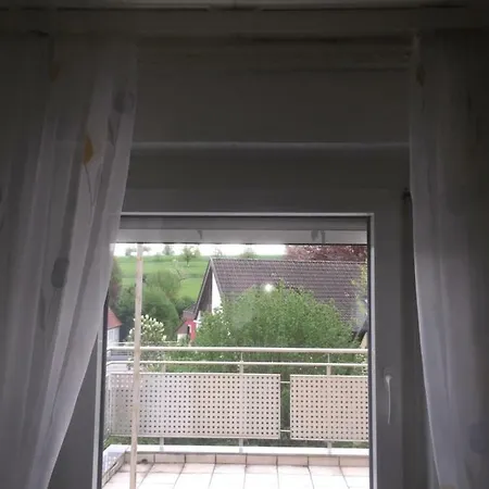 Appartement D-6km Messe Str / Flughafen Top Verkehrsanbindung *
